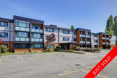 Steveston North Apartment/Condo for sale: Bayside Court 2 bedroom 902 sq.ft. (Listed 2024-01-22)